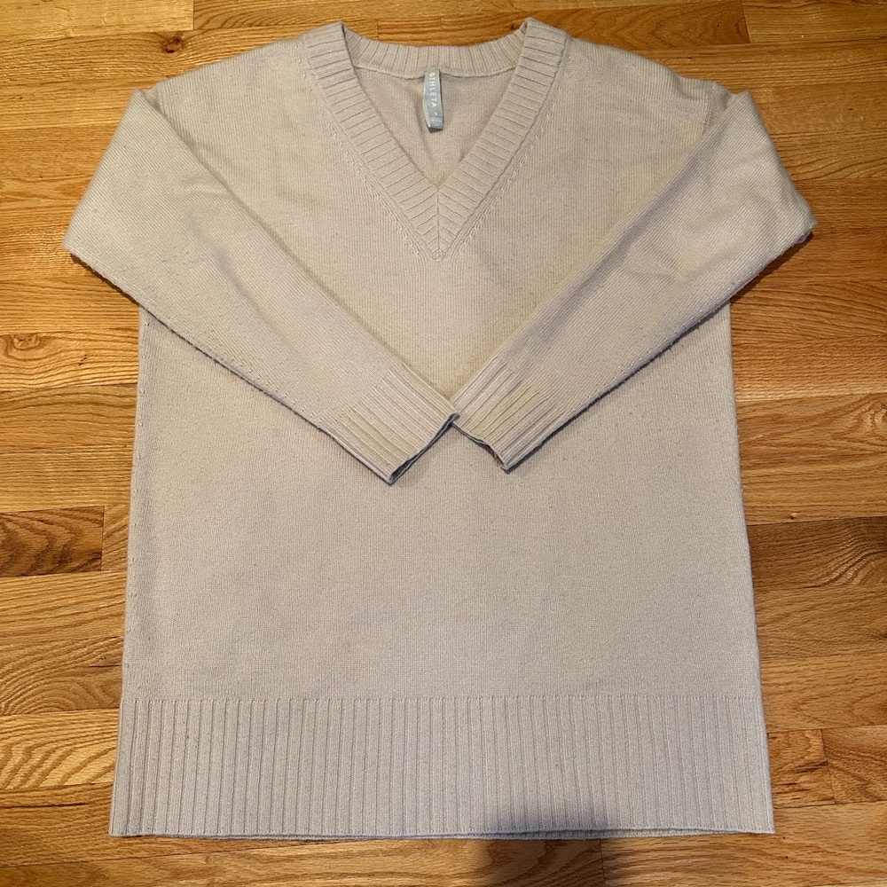 Athleta wool / cashmere sweater